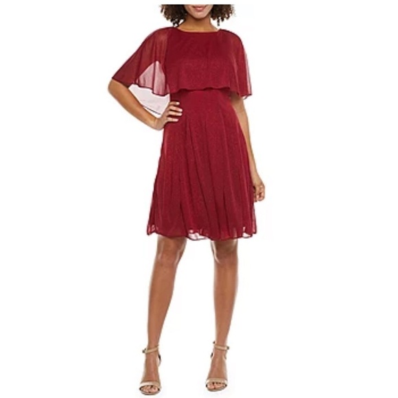 J. Talyor Dresses & Skirts - NWT J.Taylor short sleeved fit and flare dress size 16